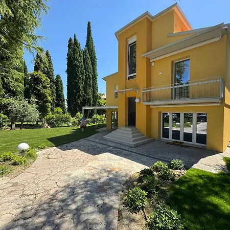 La Gialla Attico Damore Apartman *