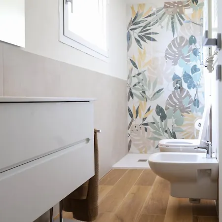 La Gialla Attico Damore By Al Apartamento Padenghe sul Garda