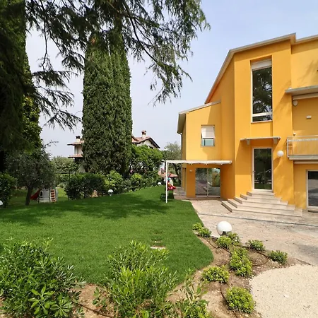La Gialla Attico Damore Apartment